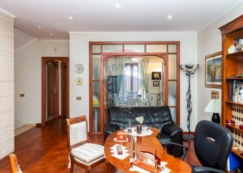 Soggiorno - Villa Via Duca degli Abruzzi
 
46/A, San Giovanni la Punta - foto 8