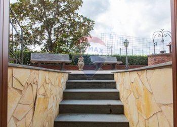 Scale - Villa Via Duca degli Abruzzi
 
46/A, San Giovanni la Punta - foto 50