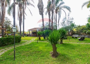 Giardino - Villa Via Duca degli Abruzzi
 
46/A, San Giovanni la Punta - foto 57