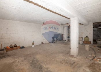 Box - Casa indipendente Via Tommaso Fazello
 
248, Noto - foto 27