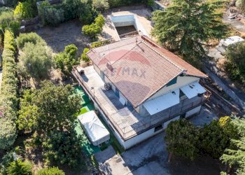 Casa all\'aperto - Villa via delle ginestre
 
30/A, Pedara - foto 2