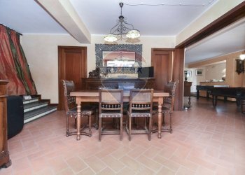 Sala da pranzo - Villa via delle ginestre
 
30/A, Pedara - foto 11