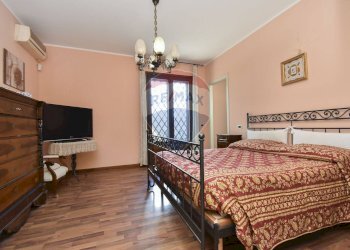 Camera / camera da letto - Villa via delle ginestre
 
30/A, Pedara - foto 21