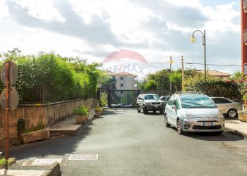 Parcheggio - Appartamento via benedetto croce
 
14, Catania - foto 3