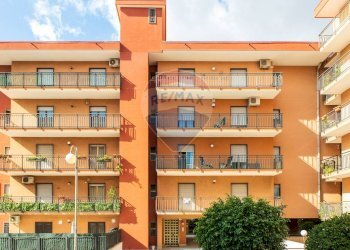 Edificio all\'aperto - Appartamento via benedetto croce
 
14, Catania - foto 5