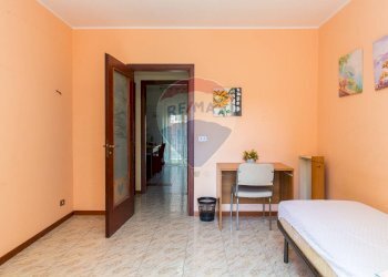 Camera / camera da letto - Appartamento via benedetto croce
 
14, Catania - foto 26