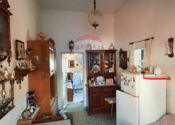 Soggiorno - Bilocale Via Fratelli D'antoni
 
25, Catania - foto 8