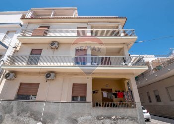 Edificio all\'aperto - Trilocale Via del Noce/C.da Casuzze
 
1, Santa Croce Camerina - foto 6