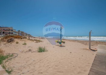 Vista dell\'acqua - Trilocale Via del Noce/C.da Casuzze
 
1, Santa Croce Camerina - foto 9