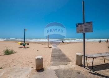Vista dell\'acqua - Trilocale Via del Noce/C.da Casuzze
 
1, Santa Croce Camerina - foto 1