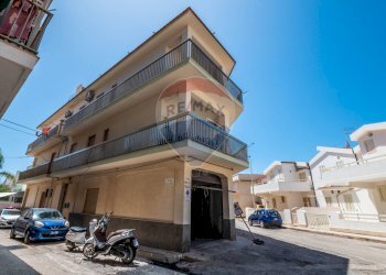 Edificio all\'aperto - Trilocale Via del Noce/C.da Casuzze
 
1, Santa Croce Camerina - foto 19