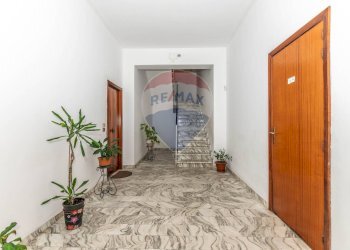 Hall / corridoio - Trilocale Via del Noce/C.da Casuzze
 
1, Santa Croce Camerina - foto 7