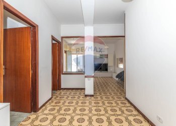 Hall / corridoio - Trilocale Via del Noce/C.da Casuzze
 
1, Santa Croce Camerina - foto 34