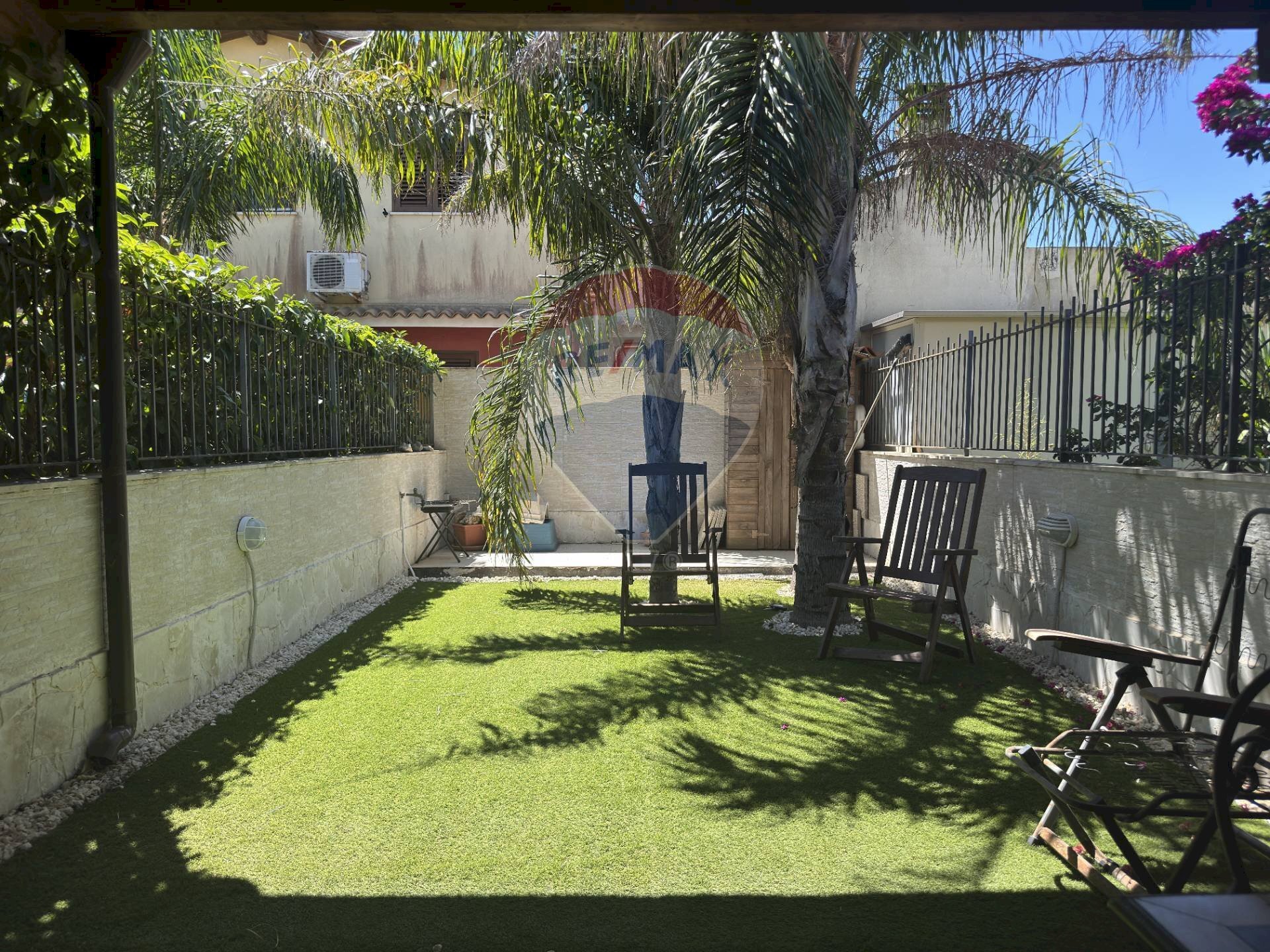 Giardino - Villa a Schiera Viale rosanna
 
snc, Noto - foto 1