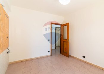 Stanza vuota - Appartamento Via Etnea
 
192, Carlentini - foto 18