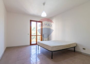 Camera / camera da letto - Appartamento Via Etnea
 
192, Carlentini - foto 27