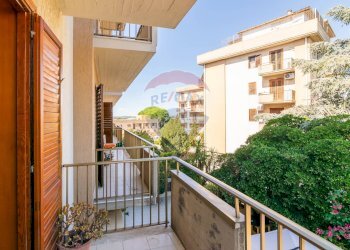 Balcone - Appartamento Via Etnea
 
192, Carlentini - foto 29