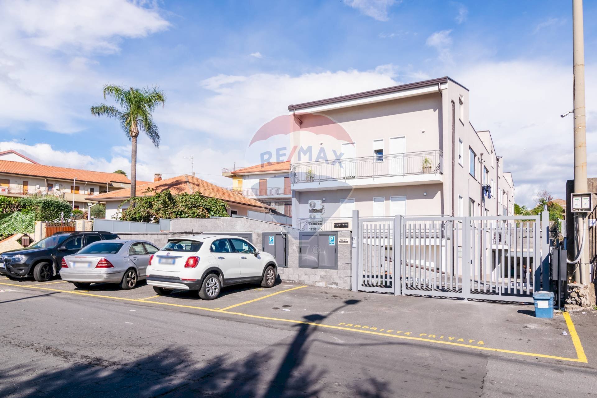 Edificio all\'aperto - Trilocale Via Sottotenente Vincenzo Barbagallo
 
56 bis, Acireale - foto 2