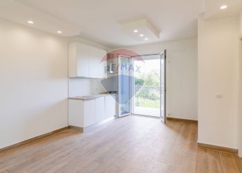 Cucina - Trilocale Via Sottotenente Vincenzo Barbagallo
 
56 bis, Acireale - foto 11