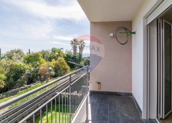 Balcone - Trilocale Via Sottotenente Vincenzo Barbagallo
 
56 bis, Acireale - foto 25