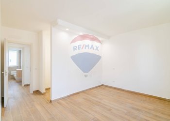 Stanza vuota - Trilocale Via Sottotenente Vincenzo Barbagallo
 
56 bis, Acireale - foto 6