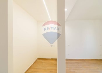 Stanza vuota - Trilocale Via Sottotenente Vincenzo Barbagallo
 
56 bis, Acireale - foto 23