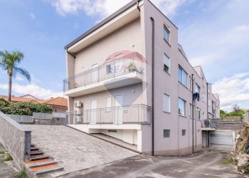 Edificio all\'aperto - Trilocale Via Sottotenente Vincenzo Barbagallo
 
56 bis, Acireale - foto 30