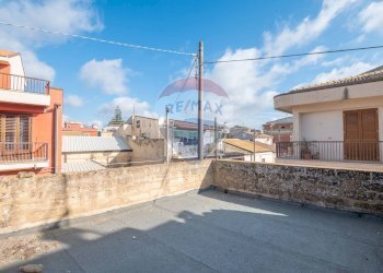 Terrazza - Casa indipendente Via Vittorio Veneto
 
27, Mazzarrone - foto 17