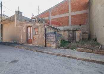 Casa all\'aperto - Casa indipendente Via Vittorio Veneto
 
27, Mazzarrone - foto 25