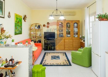 Soggiorno - Appartamento Via Aquila
 
25, San Giovanni la Punta - foto 39