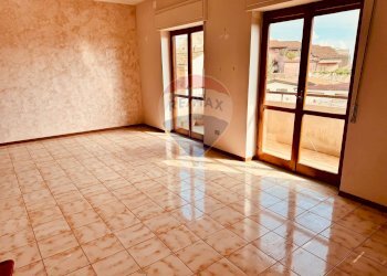 Stanza vuota - Appartamento Via IV Novembre
 
33, Aci Catena - foto 1