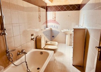 Bagno - Appartamento Via IV Novembre
 
33, Aci Catena - foto 13