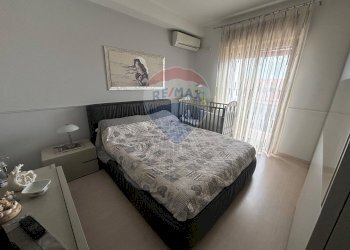 Camera / camera da letto - Quadrilocale Via Santa Maria la Stella
 
60, Aci Sant'Antonio - foto 37