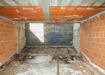 Dettagli - Villa Via Dragona
 
49, Santa Venerina - foto 65