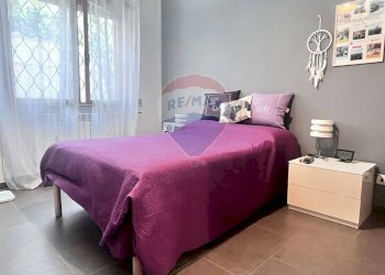 Camera / camera da letto - Trilocale via  Sebastopoli
 
15, Pomezia - foto 12