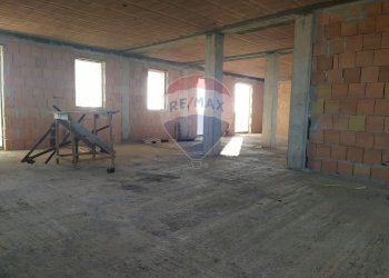 Parcheggio - Casa indipendente Aprilia - foto 7