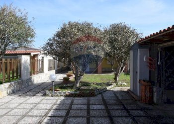 Terrazza - Villa Via Calabria
 
73, Ardea - foto 8