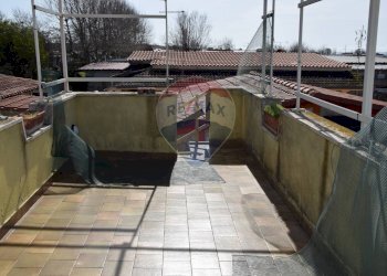 Terrazza - Villa Via Calabria
 
73, Ardea - foto 17