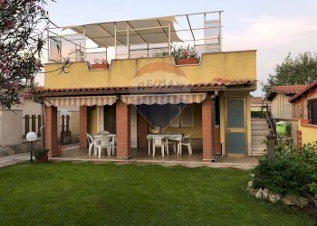 Casa all\'aperto - Villa Via Calabria
 
73, Ardea - foto 4