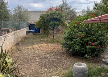 Giardino - Villa c.da cozzo filonero
 
4, Augusta - foto 5