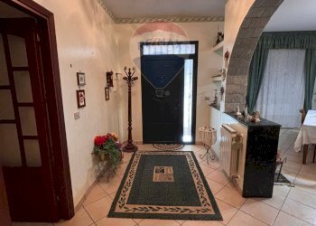 Hall / corridoio - Villa c.da cozzo filonero
 
4, Augusta - foto 11