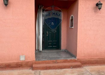 Edificio all\'aperto - Villa c.da cozzo filonero
 
4, Augusta - foto 13