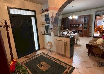 Soggiorno - Villa c.da cozzo filonero
 
4, Augusta - foto 16