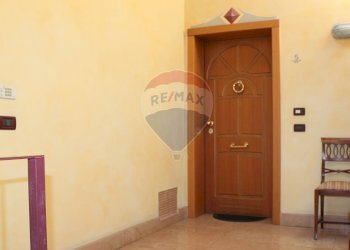 Hall / corridoio - Two-room apartment Via Cavallotti
 
21, Viadana - photo 4