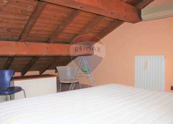 Camera / camera da letto - Two-room apartment Via Cavallotti
 
21, Viadana - photo 13