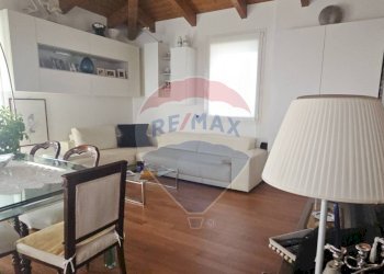 Sala da pranzo - Attico Pavia - foto 3