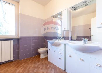 Bagno - Independent house Strada Pelosa
 
179, Fiorenzuola d'Arda - photo 13