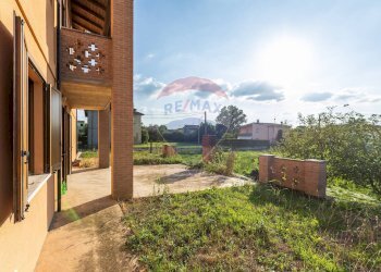 Giardino - Independent house Strada Pelosa
 
179, Fiorenzuola d'Arda - photo 17