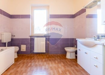 Bagno - Independent house Strada Pelosa
 
179, Fiorenzuola d'Arda - photo 32