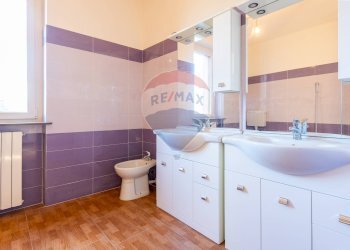 Bagno - Independent house Strada Pelosa
 
179, Fiorenzuola d'Arda - photo 37